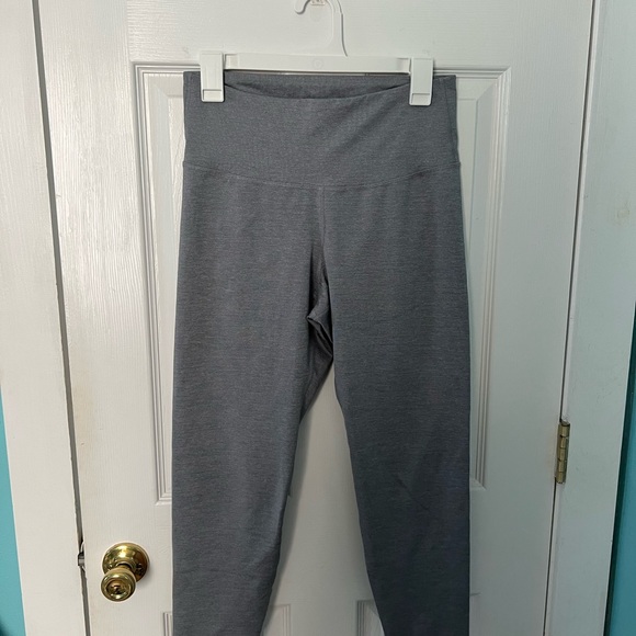 gray old navy leggings - Picture 1 of 3